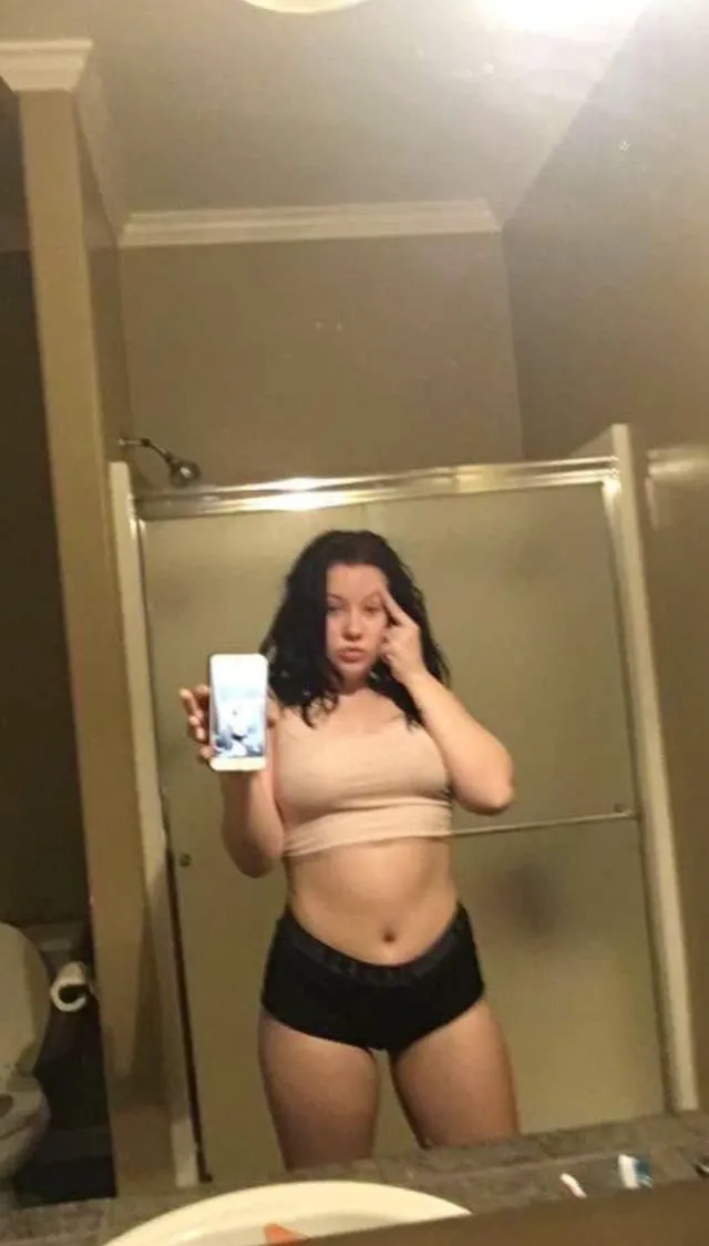 charlottem6800412