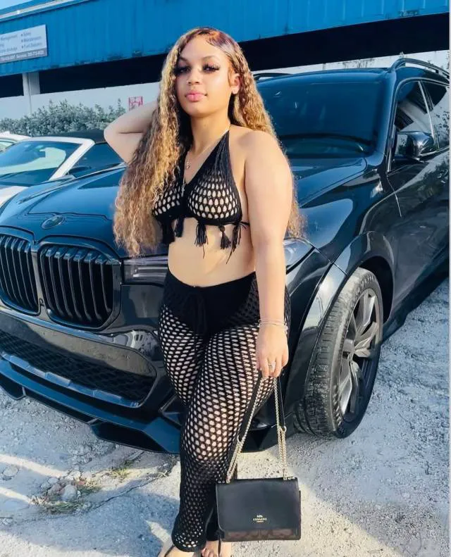 02nicolle08
