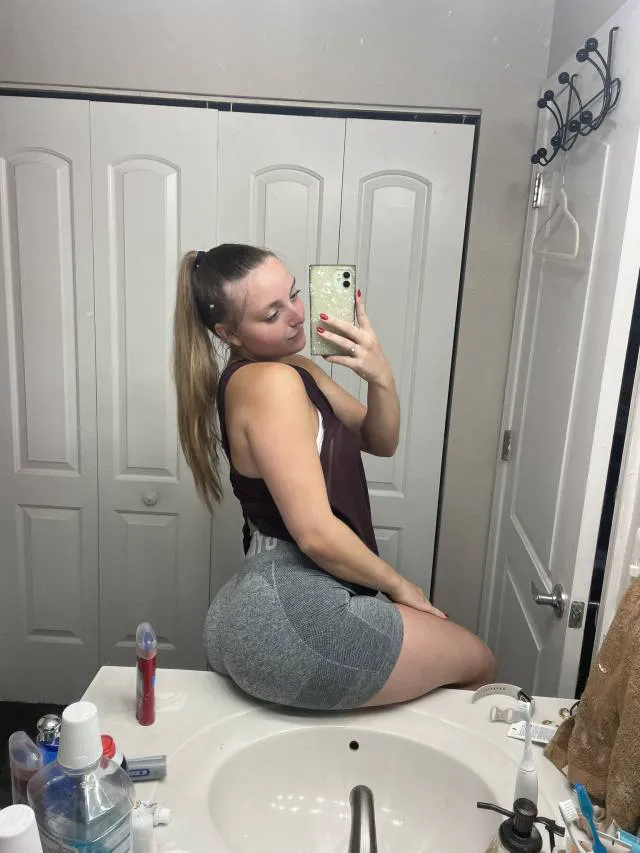 amygarretson933