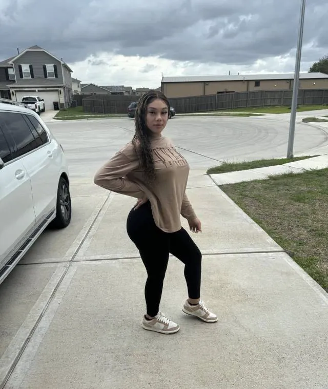 carolinesommers859