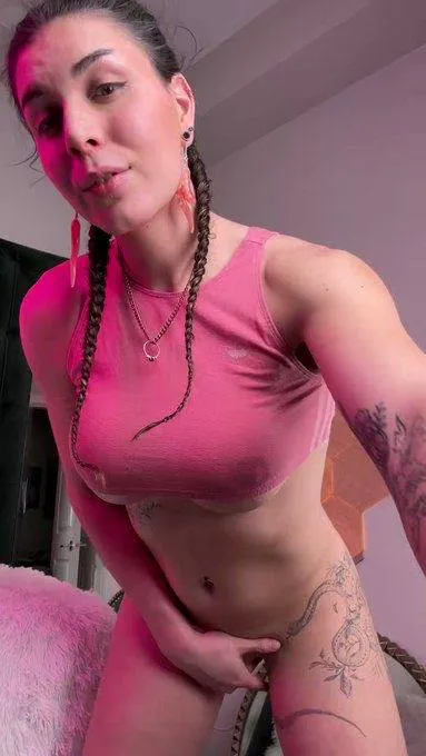 mabellydia8