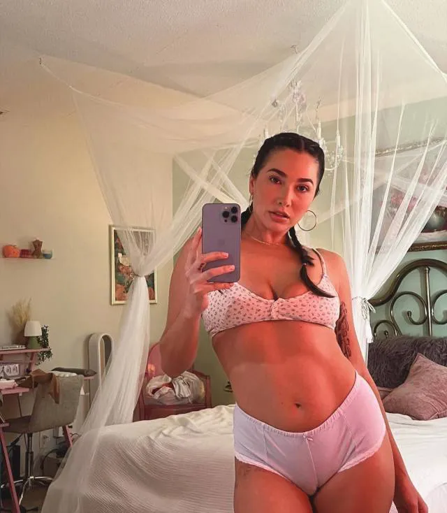 elizabethchambers144