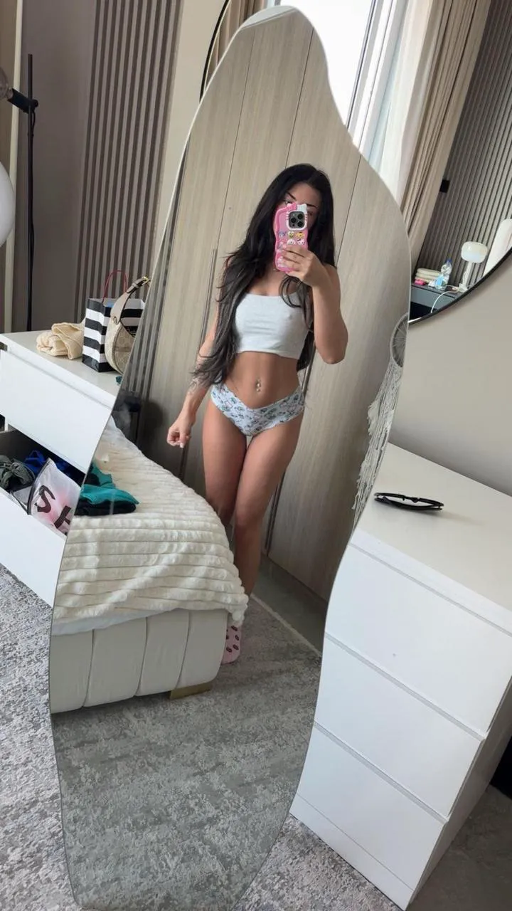 yennny lower