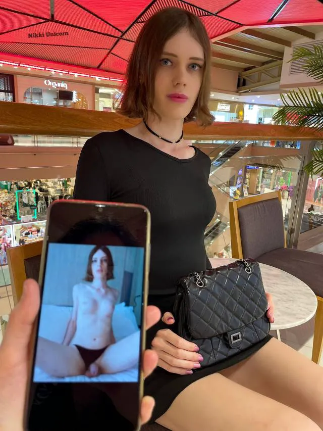 mobella444