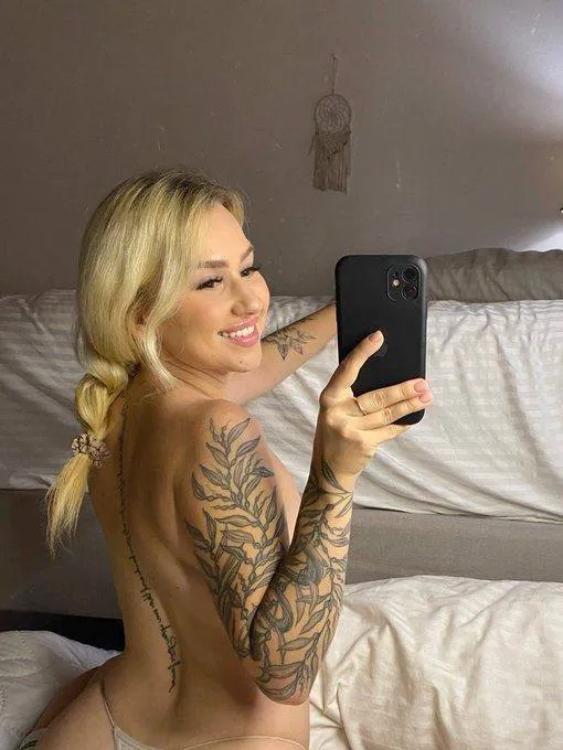 elliejones9164