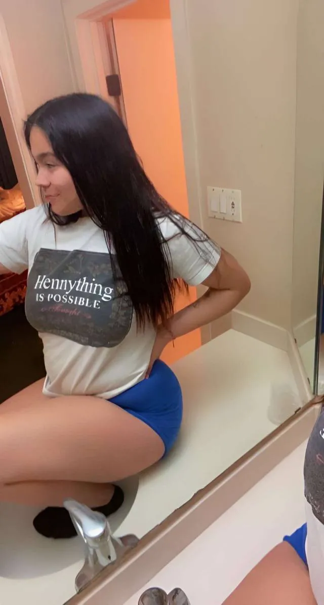 ellahogann29