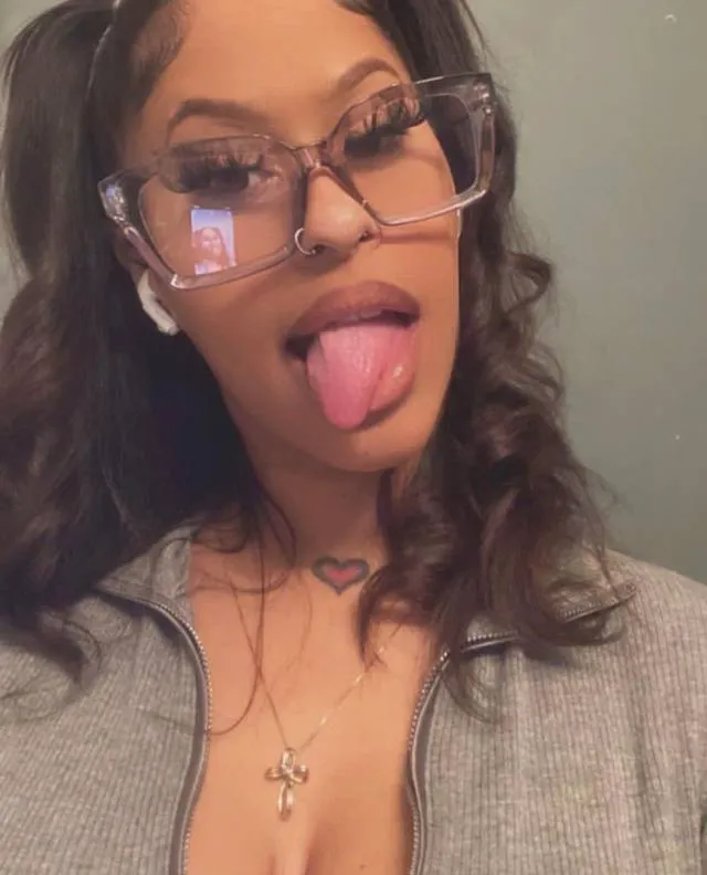 nicoleboone12345