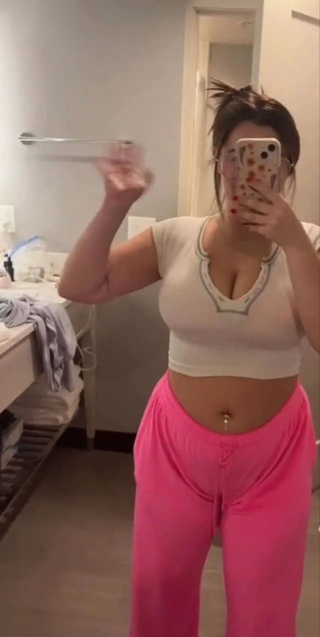 erinzhollie