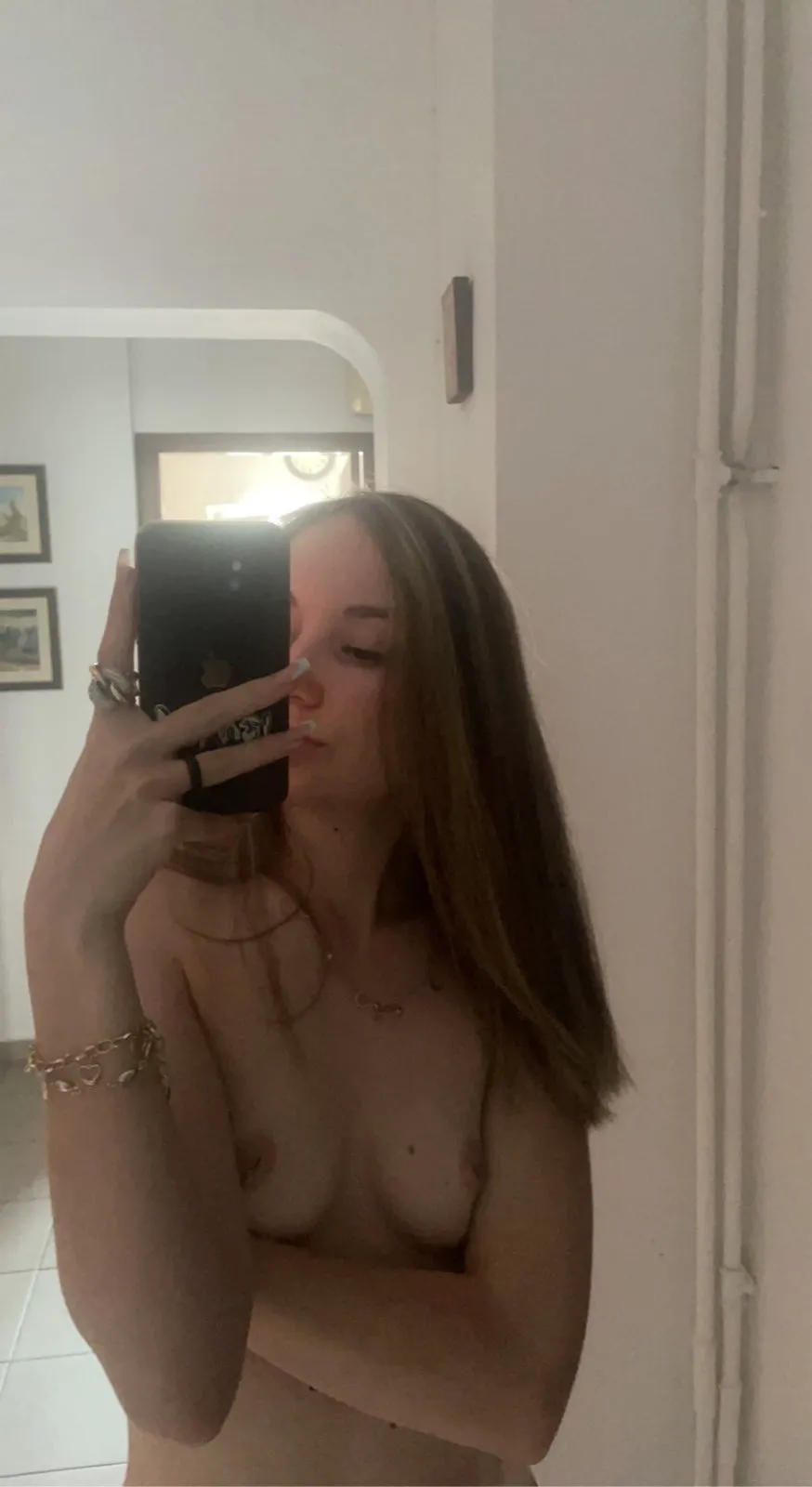 Bella