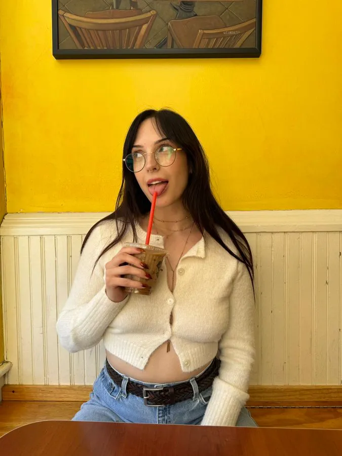 Bella
