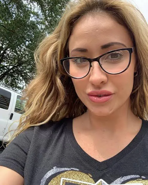 Shelbyfloyd044