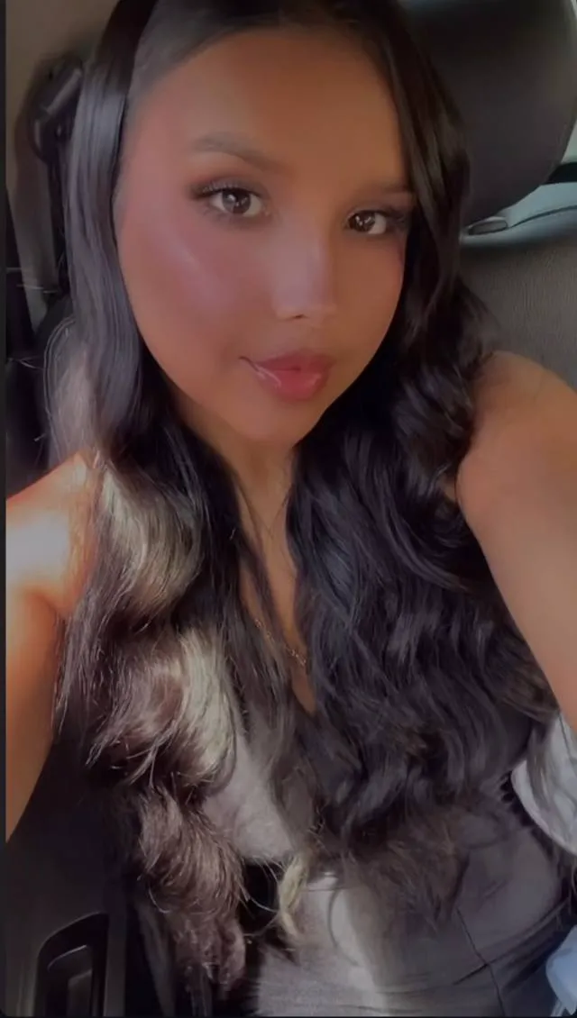 dayana23