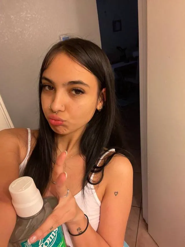 Carolinerose076