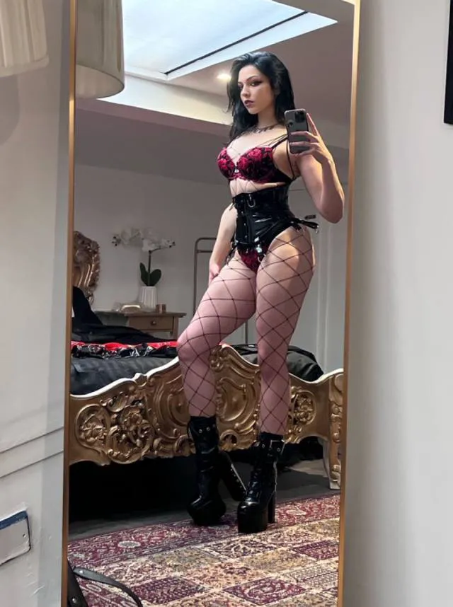 hilaryangel2