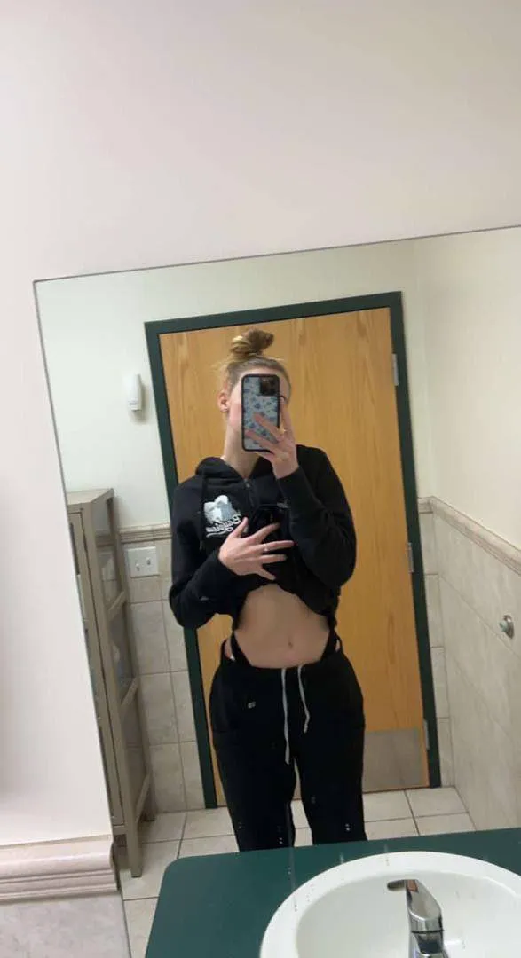belinda1221321