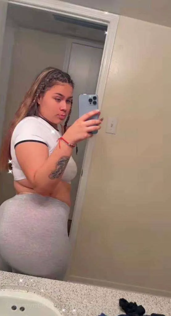 ellahogann29
