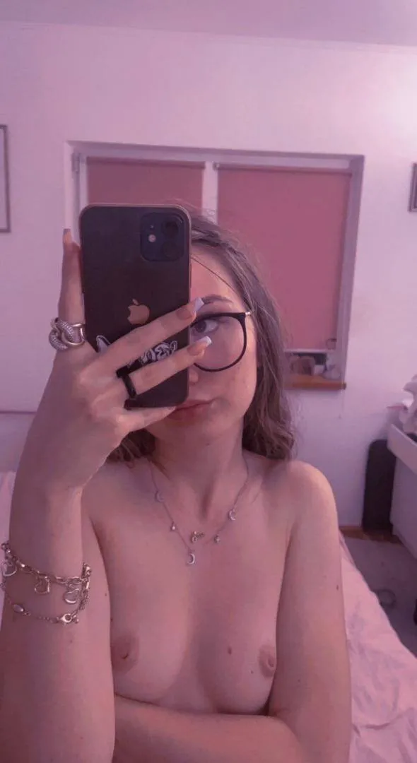 nessahill104