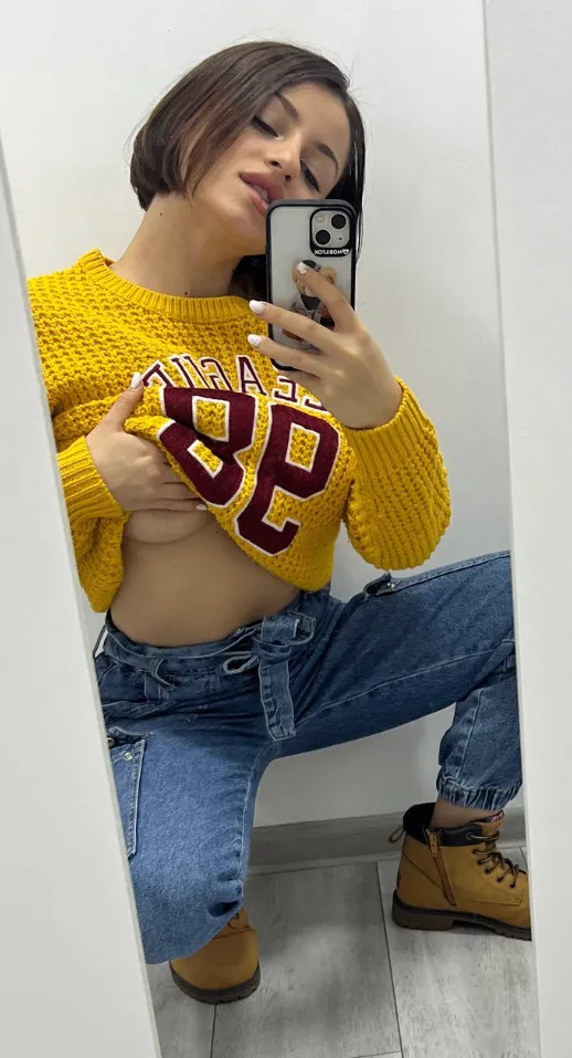Mia