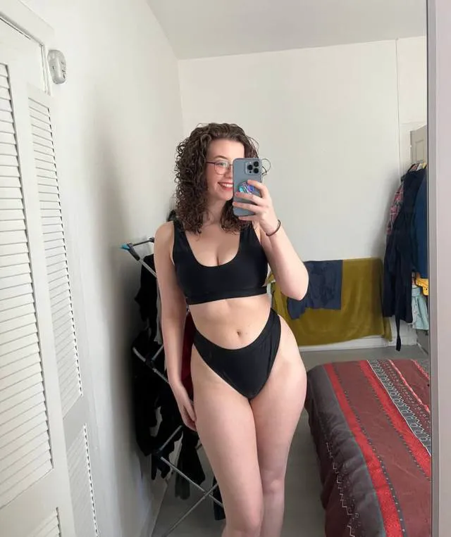 arianamarie382