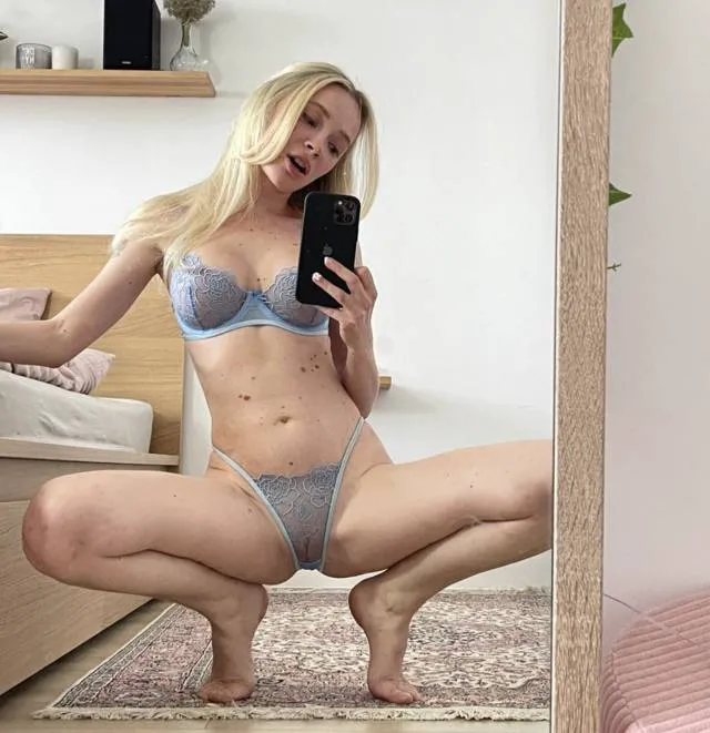 aleciaalecia944