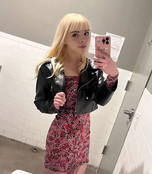Sydneyrn25
