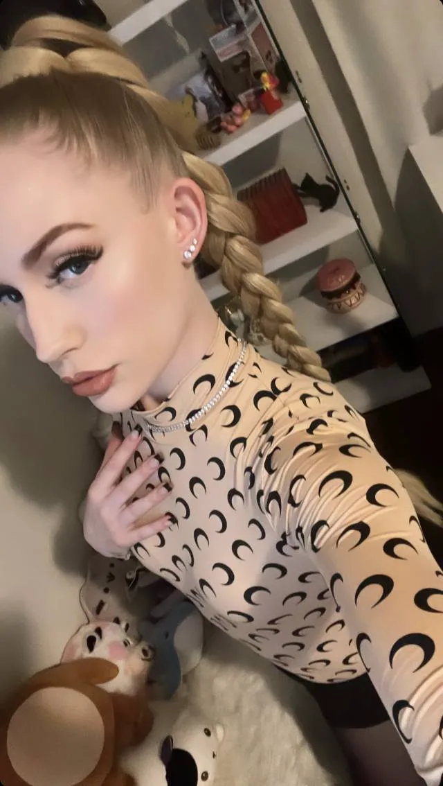 miracleella043