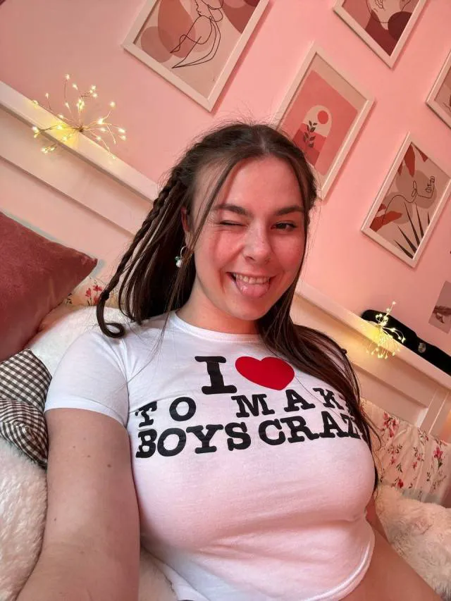 ellaanderdon77