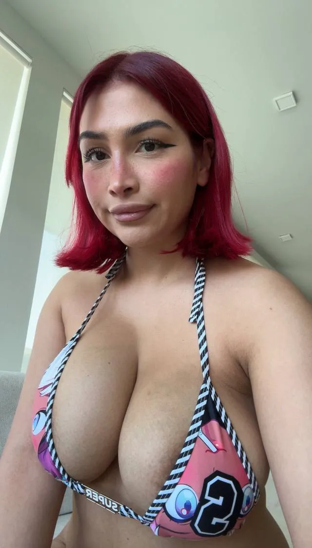 Angierose19900