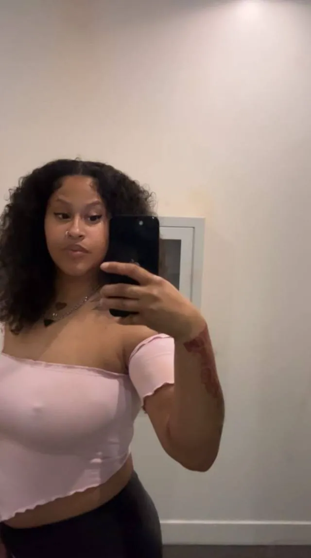 nicoleboone12345
