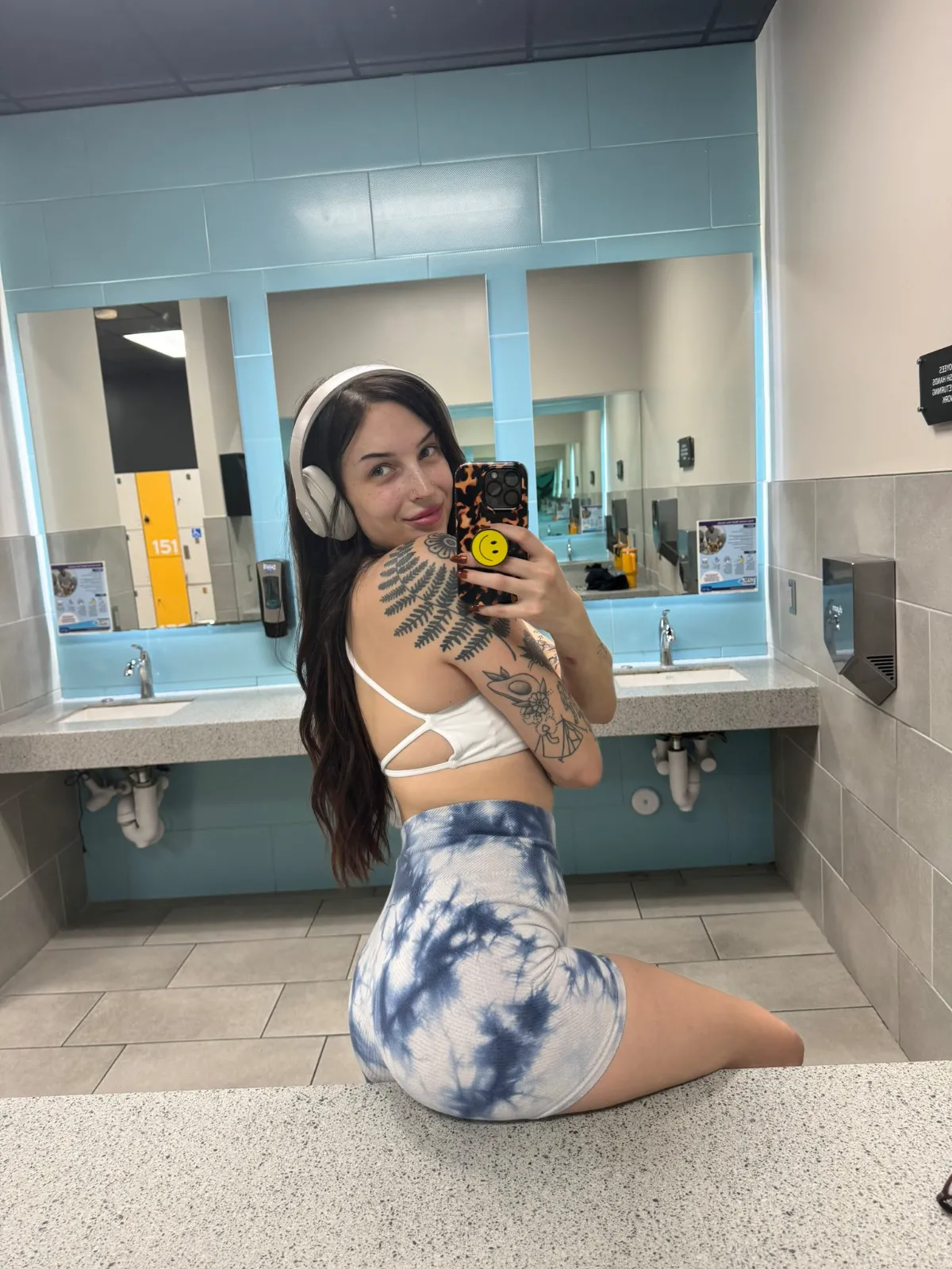 Bella
