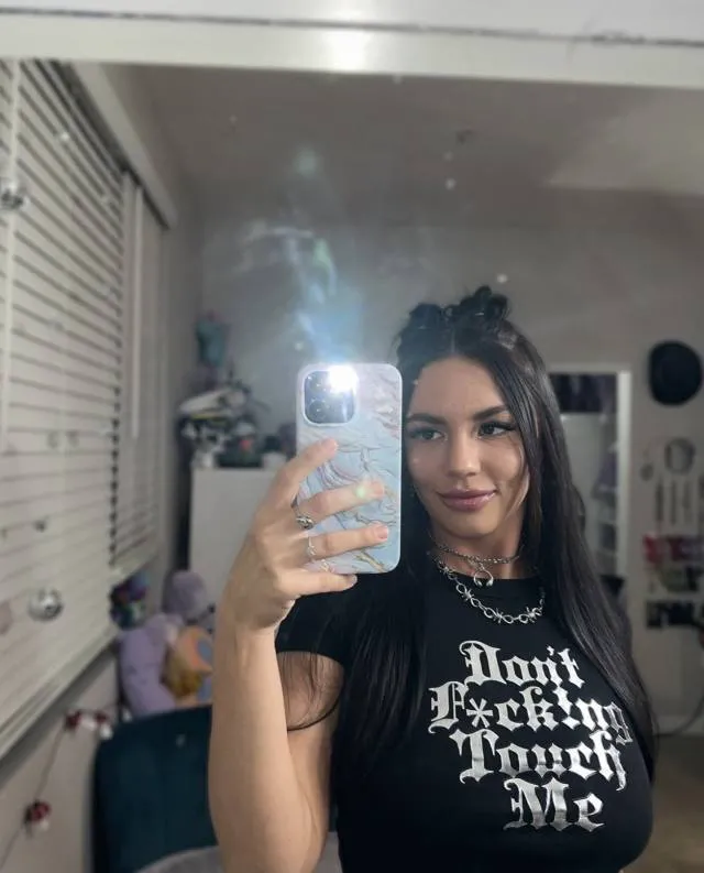 katiesunders99