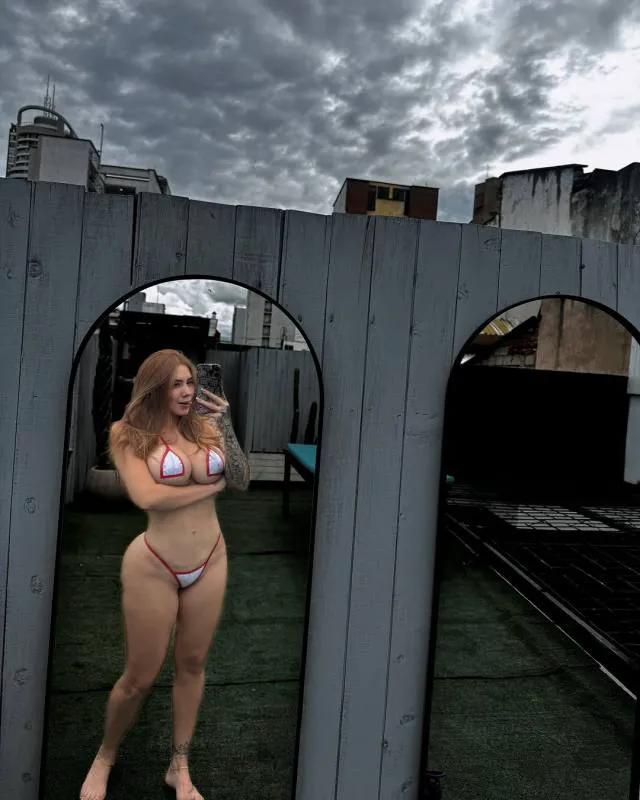 sarahblhoone