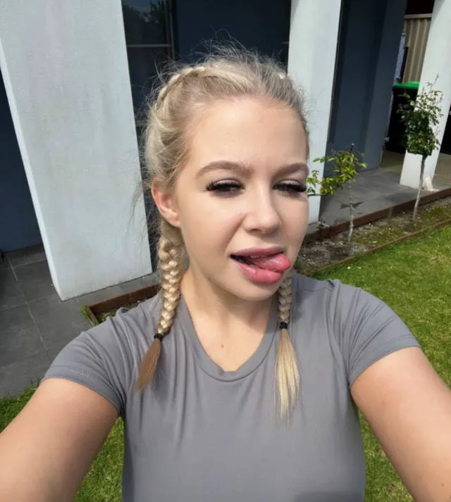 msandra12223