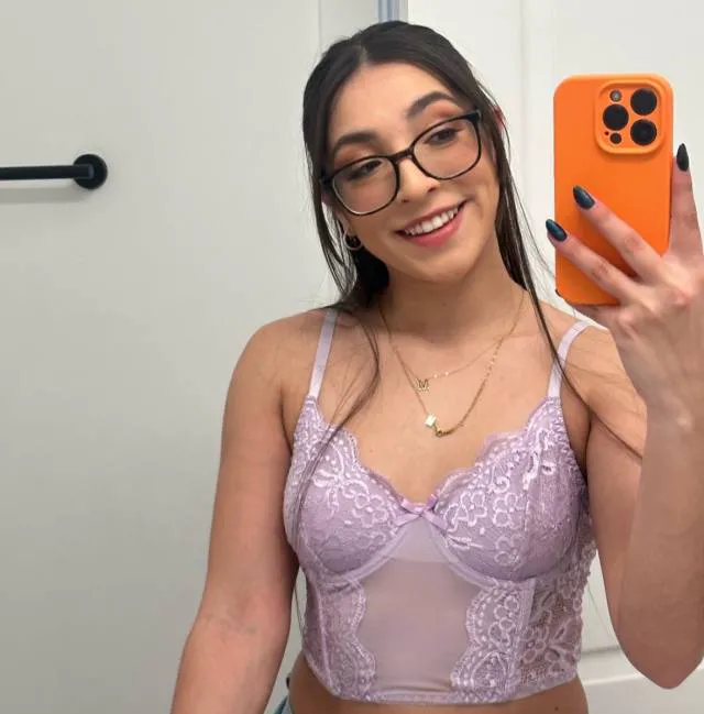 cristinavarela7444