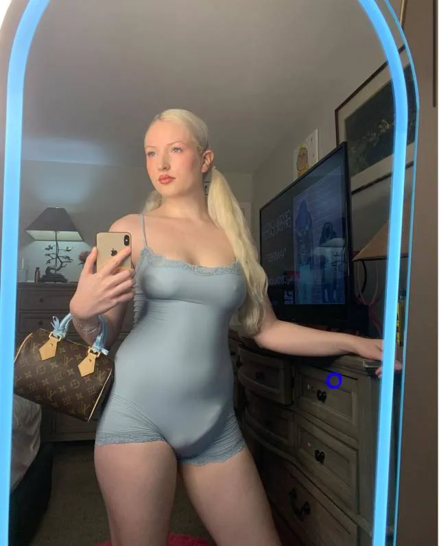 laurabrooklynn05