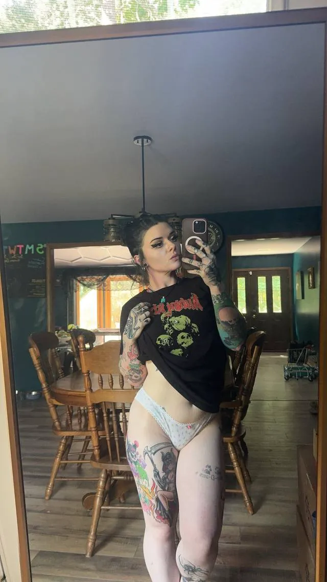 kyra13990