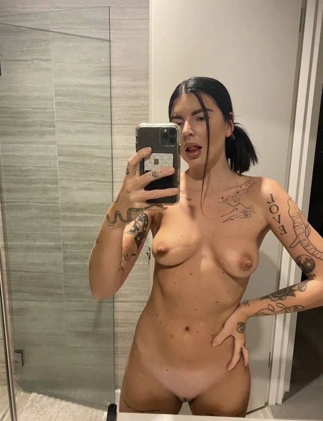 evelynroddy724