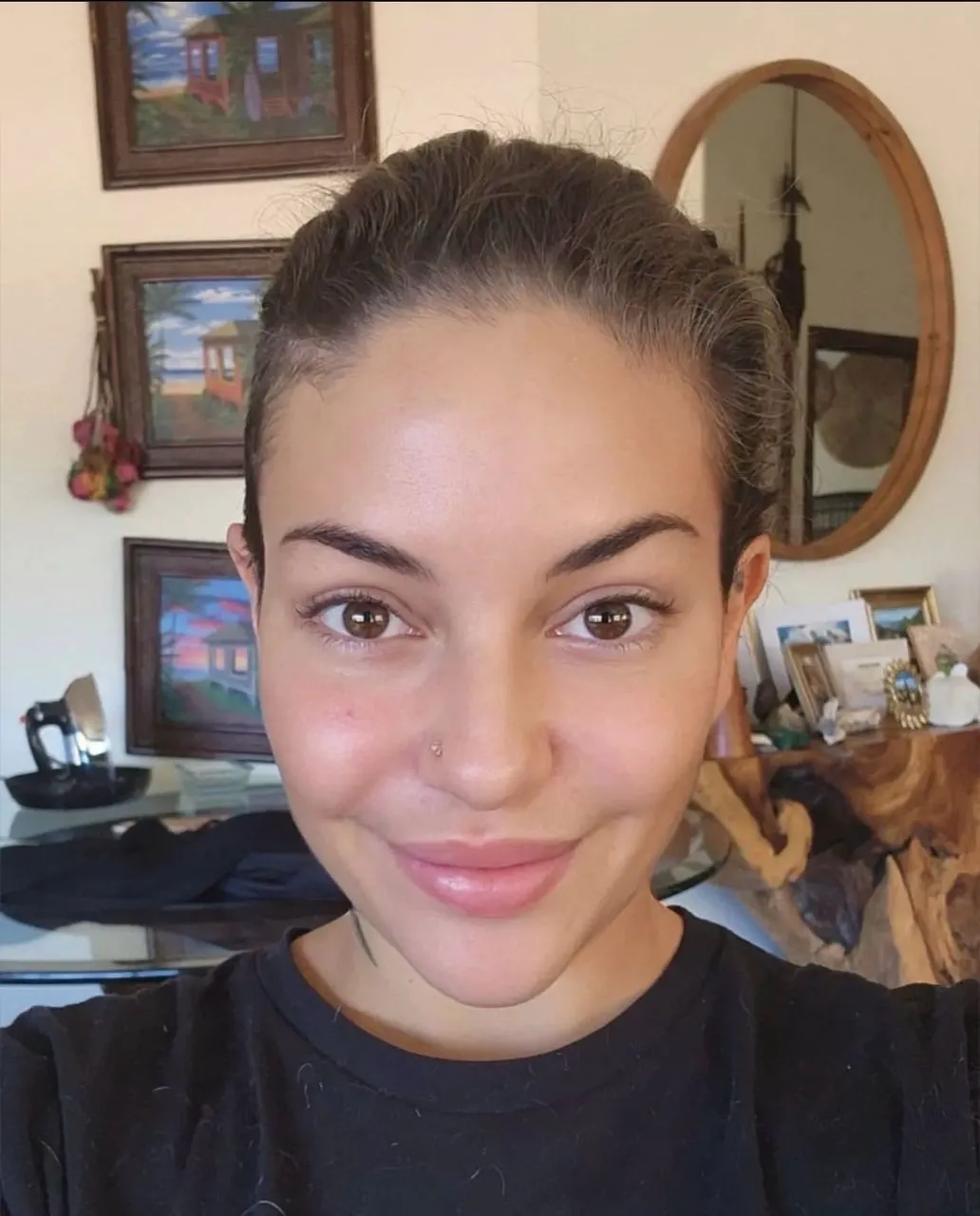 Mia