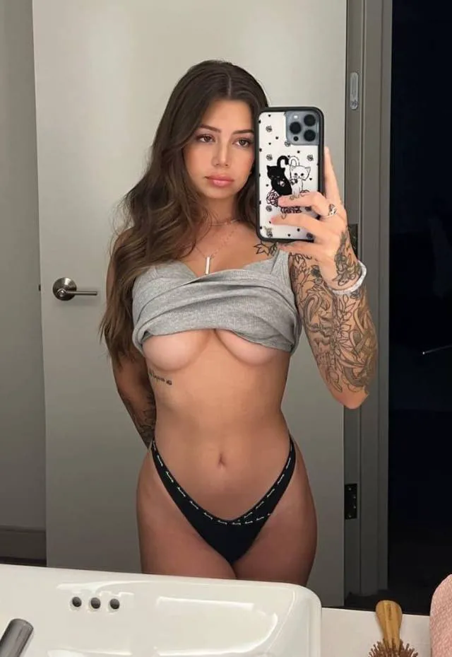 cathrine2878