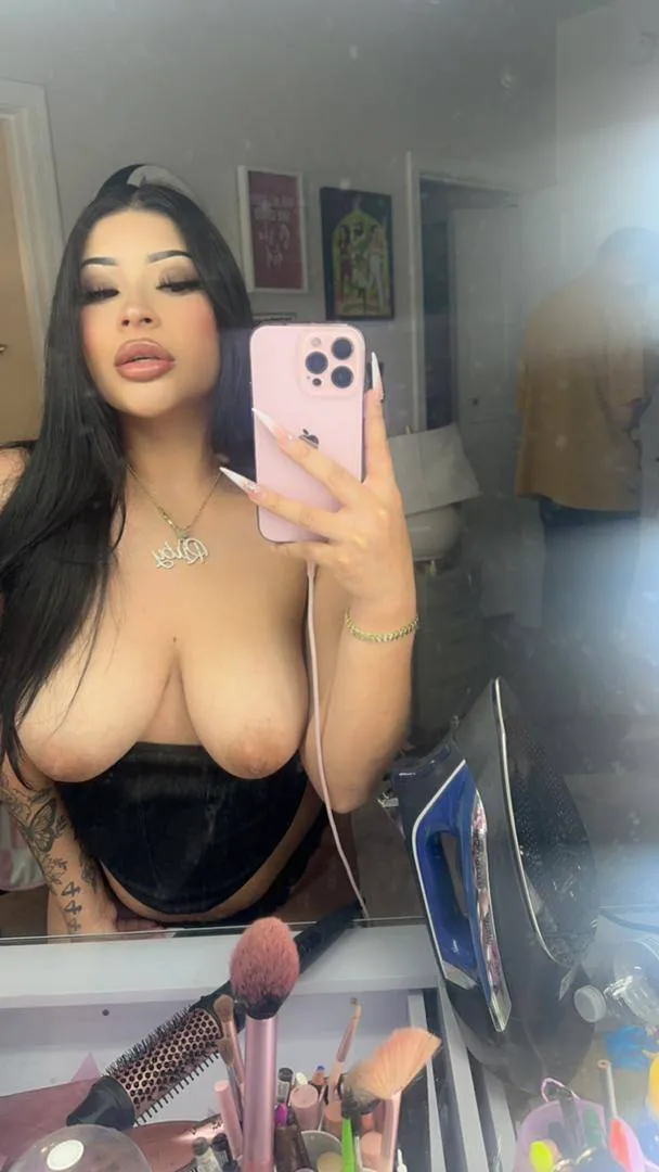 prettymaya11816