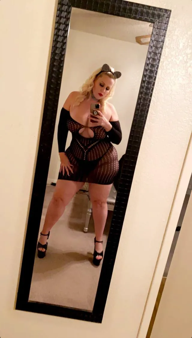 milffsallyy2