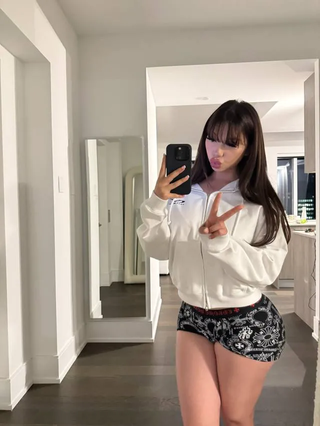 michelle4tee
