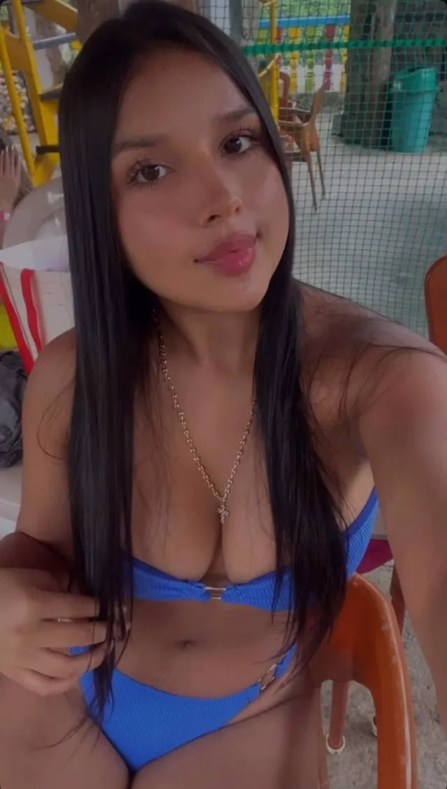 dayana23