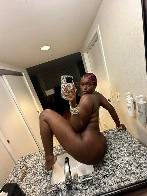 elliemaxwel284