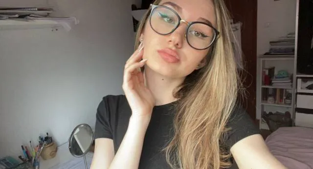 aprillewis0327