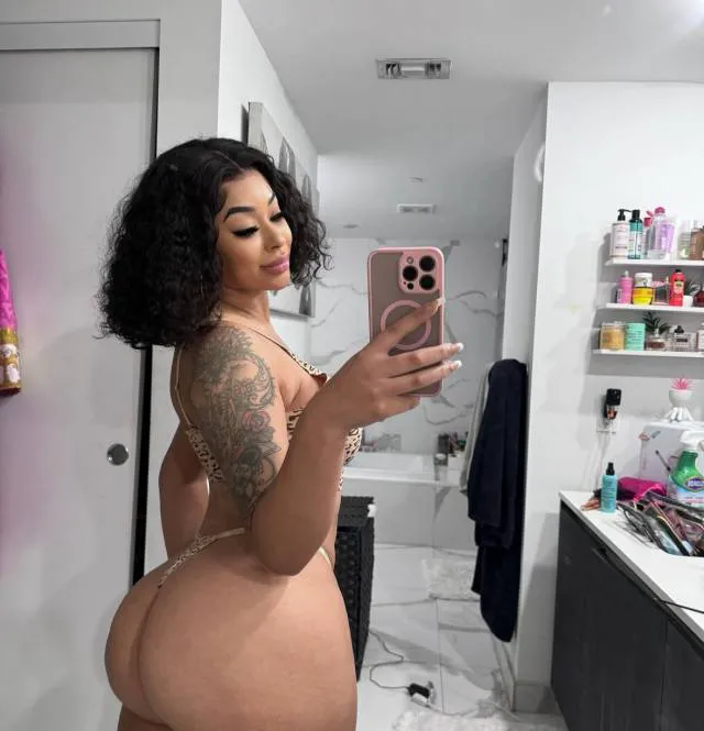 angelawillys9
