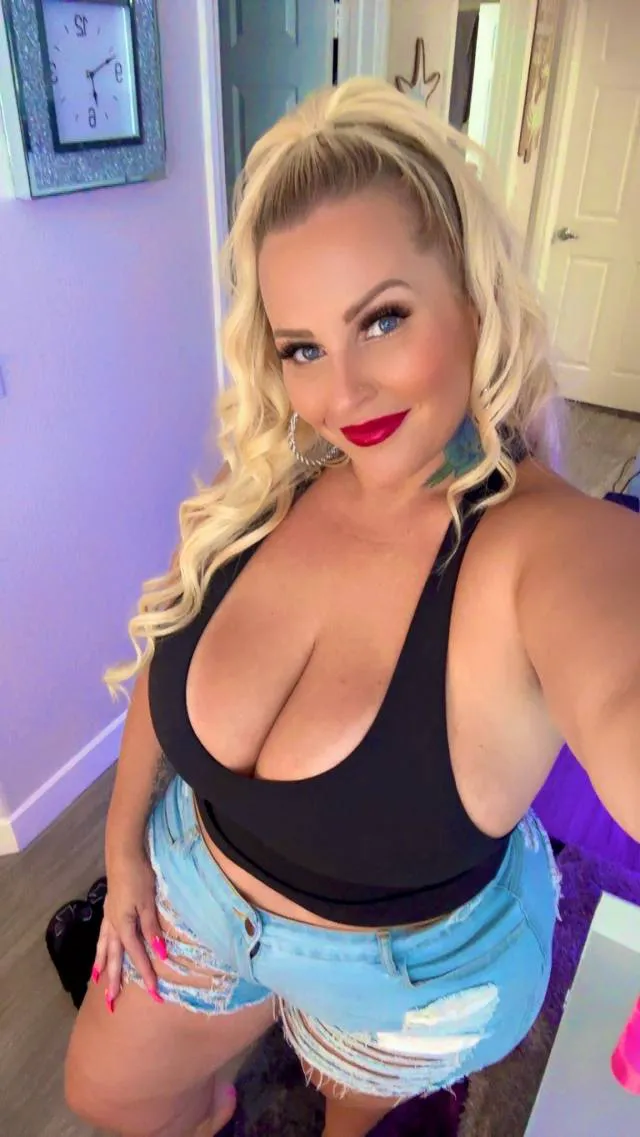milffsallyy
