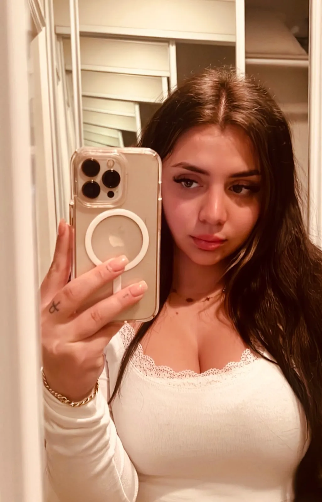 Isabella Ann