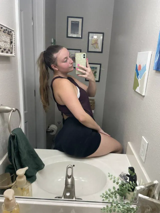 amygarretson933